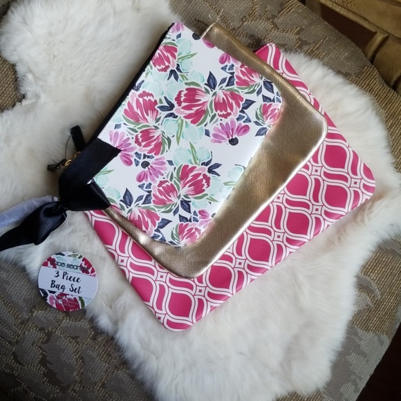 👜3 Piece Cosmetic Bag Set NWT - Picture 2 of 4